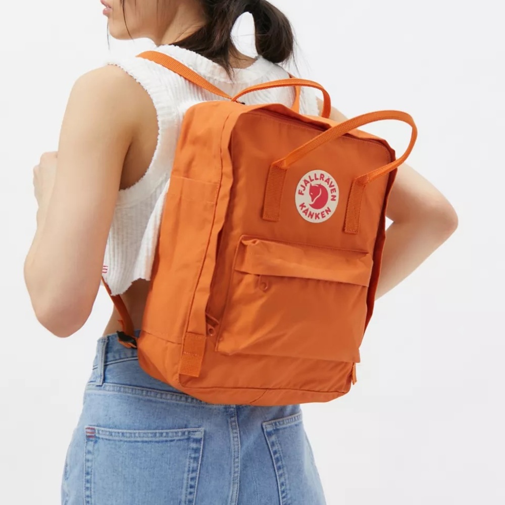 Fjallraven Classic Kånken Backpack in Burnt Orange